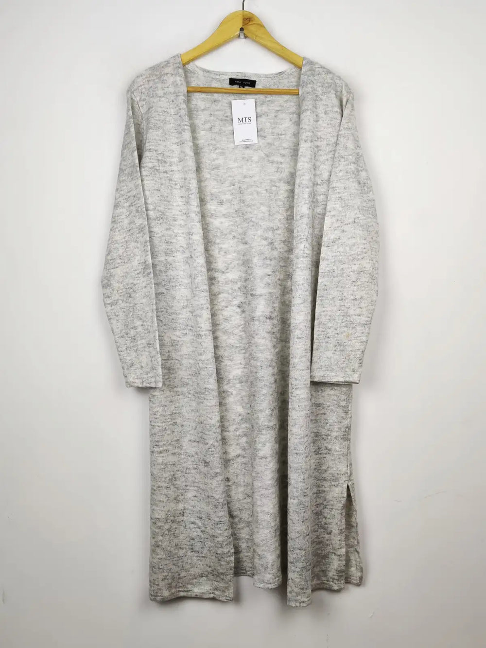 Buy online pre-used pre-loved 100% authentic & Original branded New Look (LC-4279) available in Pakistan. Top international brands avilable.