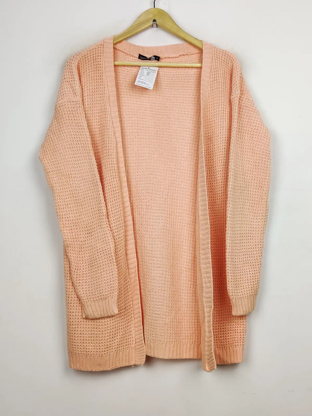 Buy online pre-used pre-loved 100% authentic & Original branded Boohoo (LC-4539) available in Pakistan. Top international brands avilable.