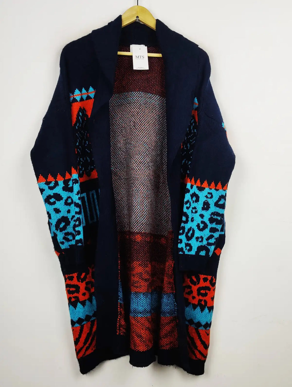 Buy online pre-used pre-loved 100% authentic & Original branded Savida (LC-4665) available in Pakistan. Top international brands avilable.