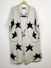 Buy online pre-used pre-loved 100% authentic & Original branded Kurt Muller (LC-4714) available in Pakistan. Top international brands avilable.