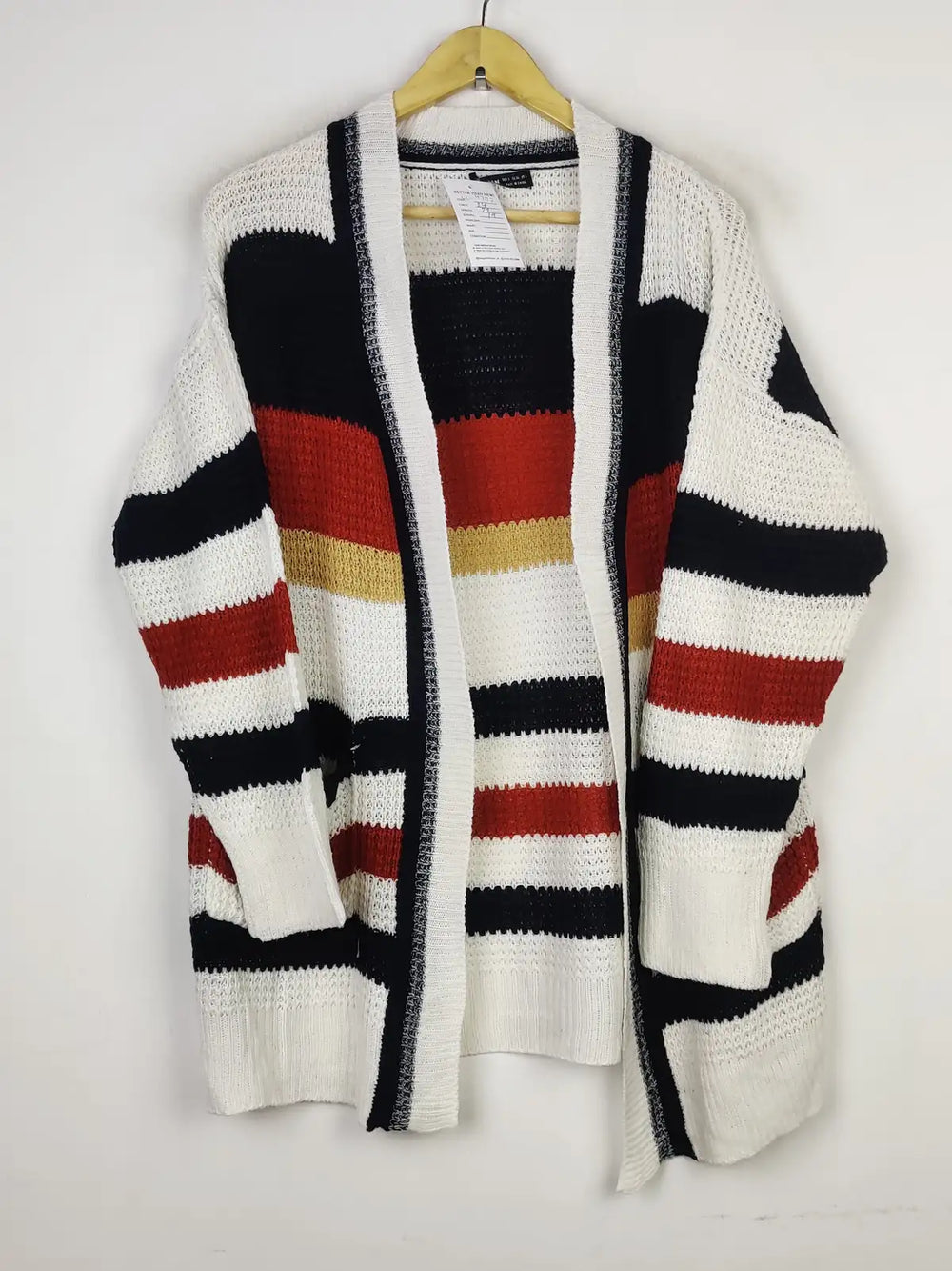 Buy online pre-used pre-loved 100% authentic & Original branded Shein (LC-4772) available in Pakistan. Top international brands avilable.