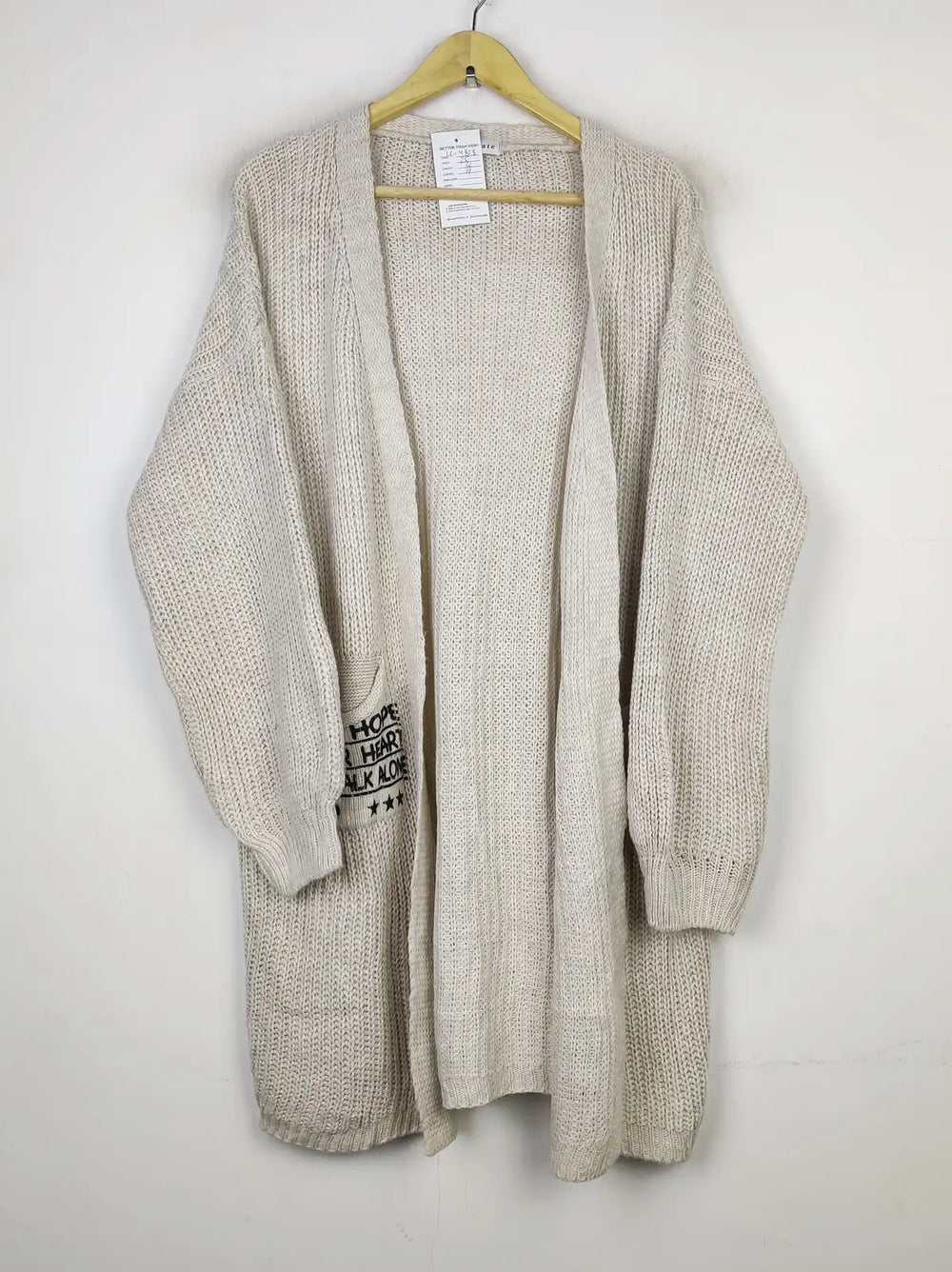 Buy online pre-used pre-loved 100% authentic & Original branded Choklate (LC-4828) available in Pakistan. Top international brands avilable.