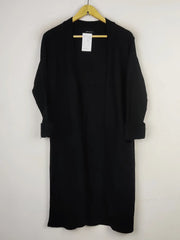 Buy online pre-used pre-loved 100% authentic & Original branded Massimo Dutti (LC-4842) available in Pakistan. Top international brands avilable.