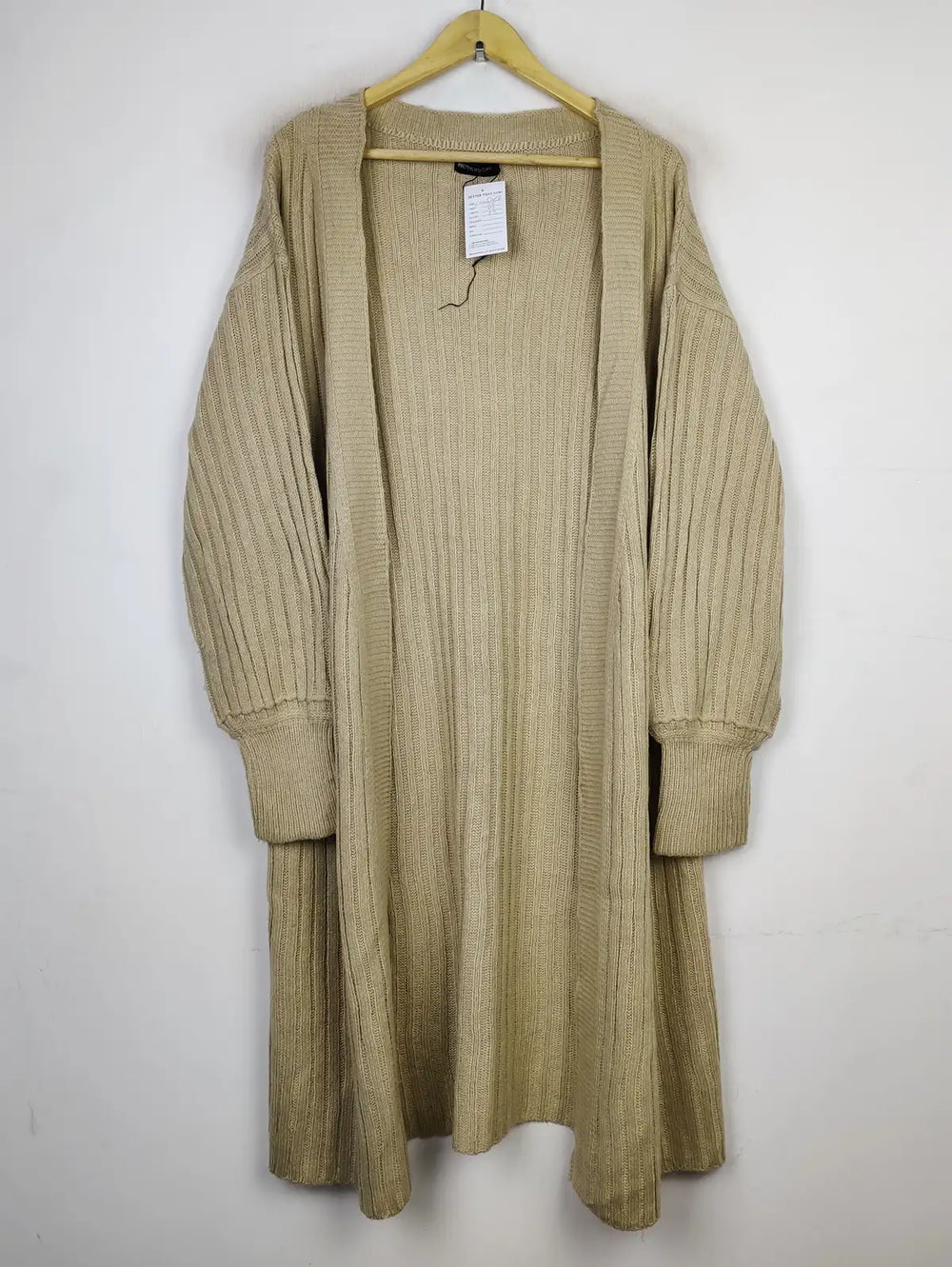 Buy online pre-used pre-loved 100% authentic & Original branded Prettylittlething (LC-5007) available in Pakistan. Top international brands avilable.