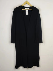 Buy online pre-used pre-loved 100% authentic & Original branded Carolyn Donnelly (LC-5026) available in Pakistan. Top international brands avilable.