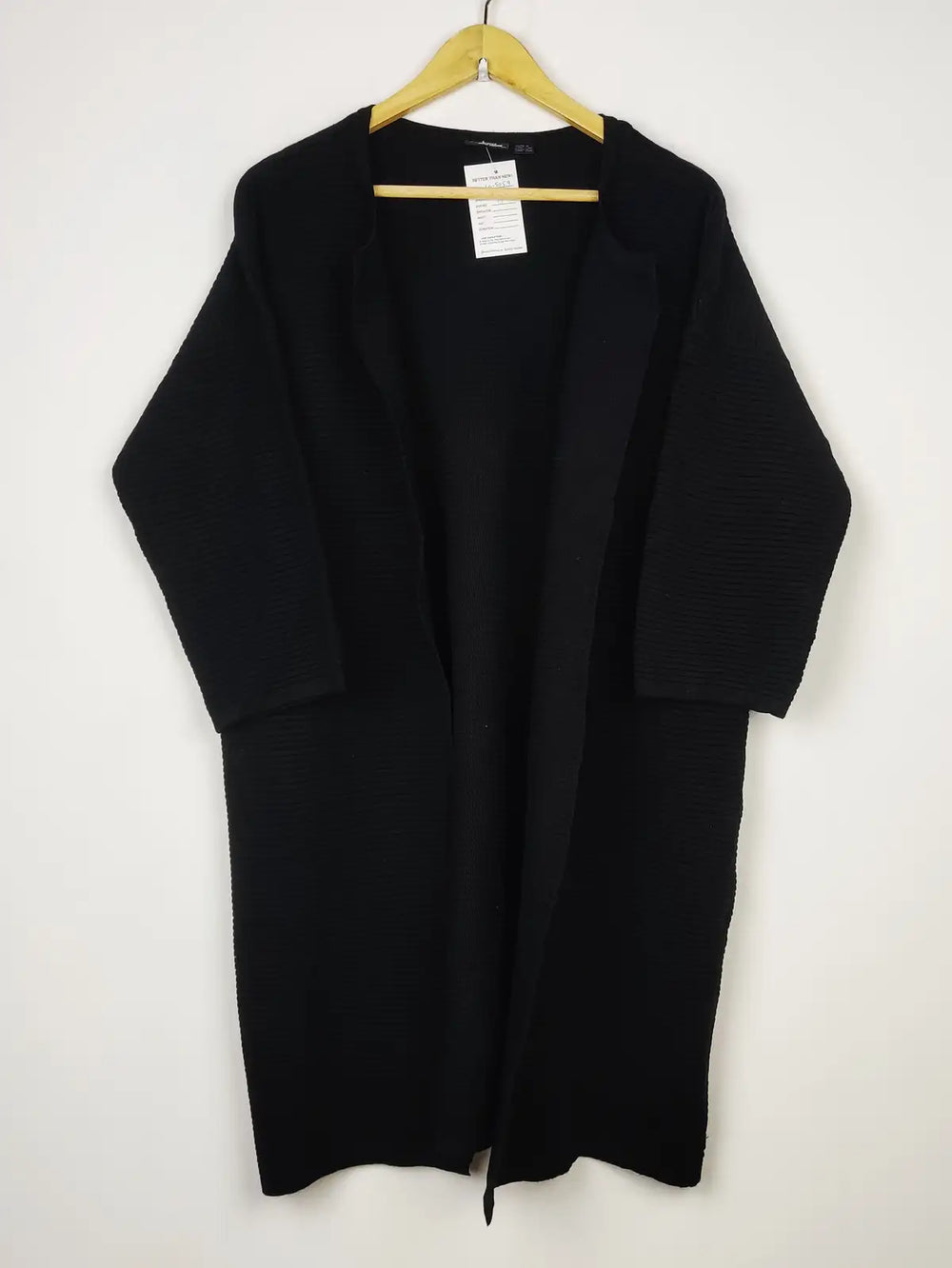 Buy online pre-used pre-loved 100% authentic & Original branded Esmara (LC-5059) available in Pakistan. Top international brands avilable.