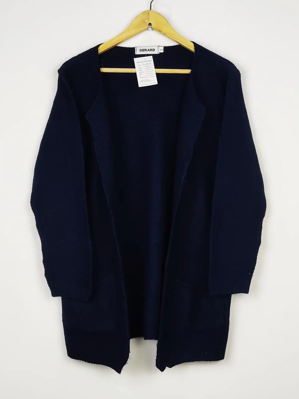 Buy online pre-used pre-loved 100% authentic & Original branded Gerard (LC-5126) available in Pakistan. Top international brands avilable.