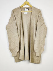 Buy online pre-used pre-loved 100% authentic & Original branded Lipsy London (LC-5128) available in Pakistan. Top international brands avilable.