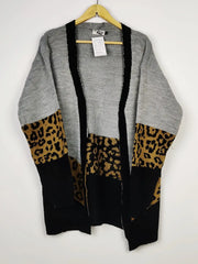 Buy online pre-used pre-loved 100% authentic & Original branded Miss Foxy (LC-5145) available in Pakistan. Top international brands avilable.