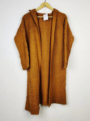 Buy online pre-used pre-loved 100% authentic & Original branded Unknown Brand (LC-5150) available in Pakistan. Top international brands avilable.