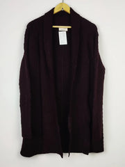 Buy online pre-used pre-loved 100% authentic & Original branded Marks & Spencer (LC-5154) available in Pakistan. Top international brands avilable.