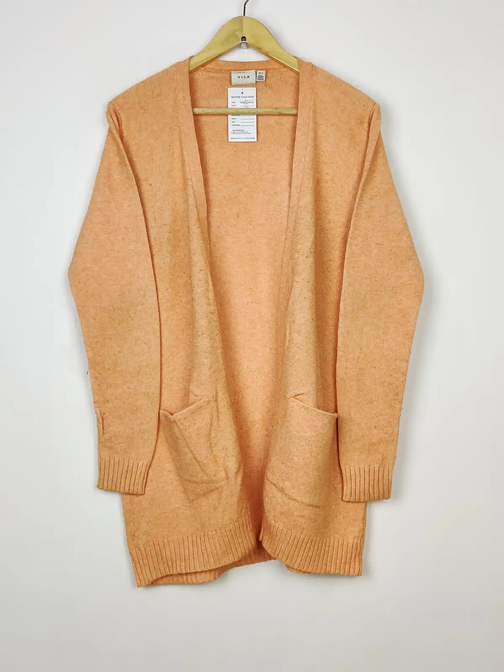 Buy online pre-used pre-loved 100% authentic & Original branded Vila (LC-5202) available in Pakistan. Top international brands avilable.