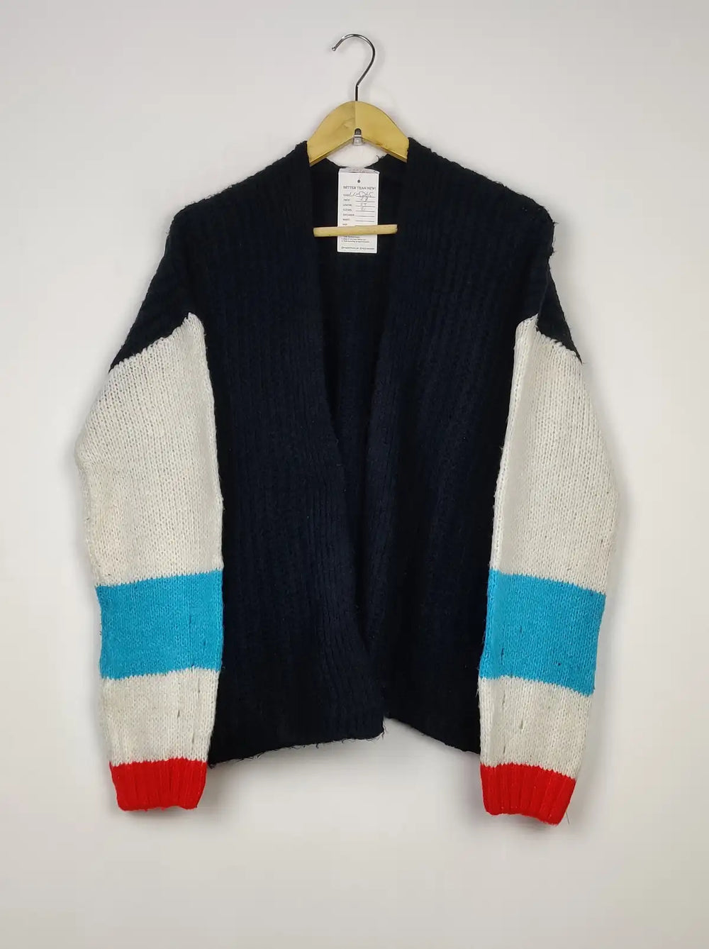 Buy online pre-used pre-loved 100% authentic & Original branded Savida (LC-5265) available in Pakistan. Top international brands avilable.