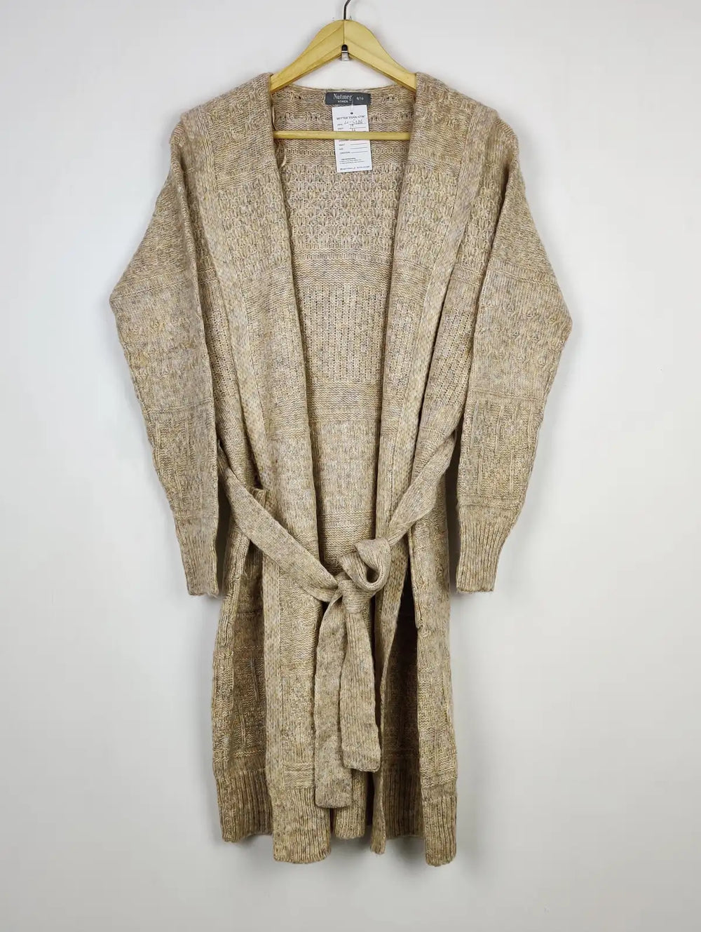 Buy online pre-used pre-loved 100% authentic & Original branded Nutmeg (LC-5286) available in Pakistan. Top international brands avilable.