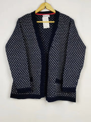 Buy online pre-used pre-loved 100% authentic & Original branded Marks & Spencer (LC-5332) available in Pakistan. Top international brands avilable.