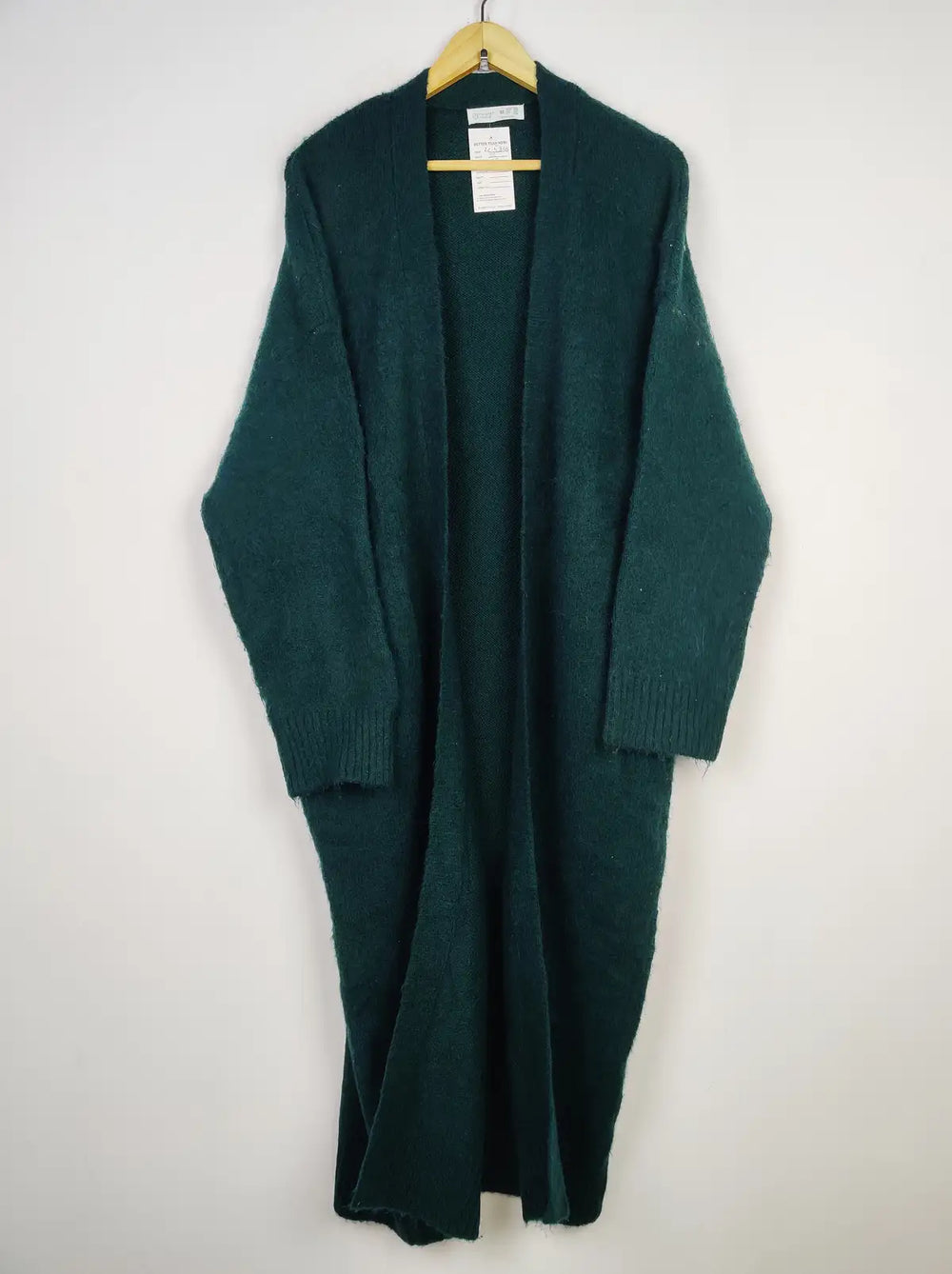 Buy online pre-used pre-loved 100% authentic & Original branded Primark (LC-5346) available in Pakistan. Top international brands avilable.