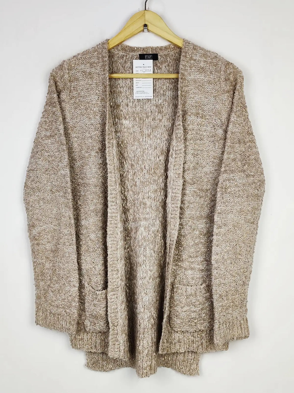 Buy online pre-used pre-loved 100% authentic & Original branded F&F (LC-5357) available in Pakistan. Top international brands avilable.