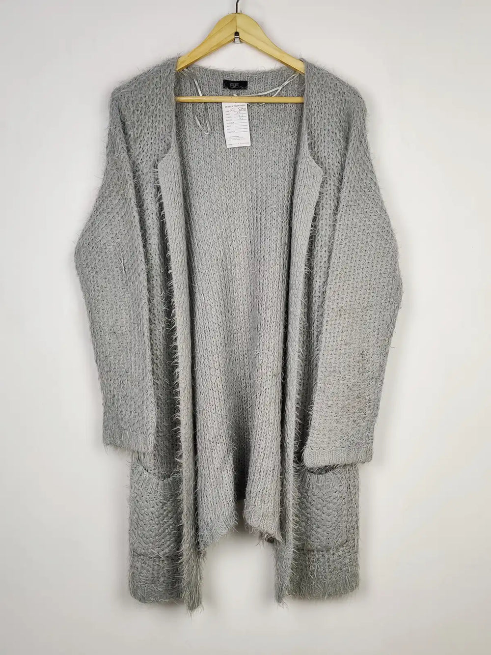 Buy online pre-used pre-loved 100% authentic & Original branded F&F (LC-5390) available in Pakistan. Top international brands avilable.