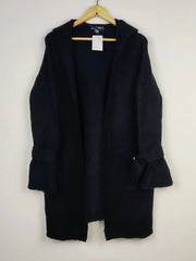 Buy online pre-used pre-loved 100% authentic & Original branded Primark (LC-5427) available in Pakistan. Top international brands avilable.