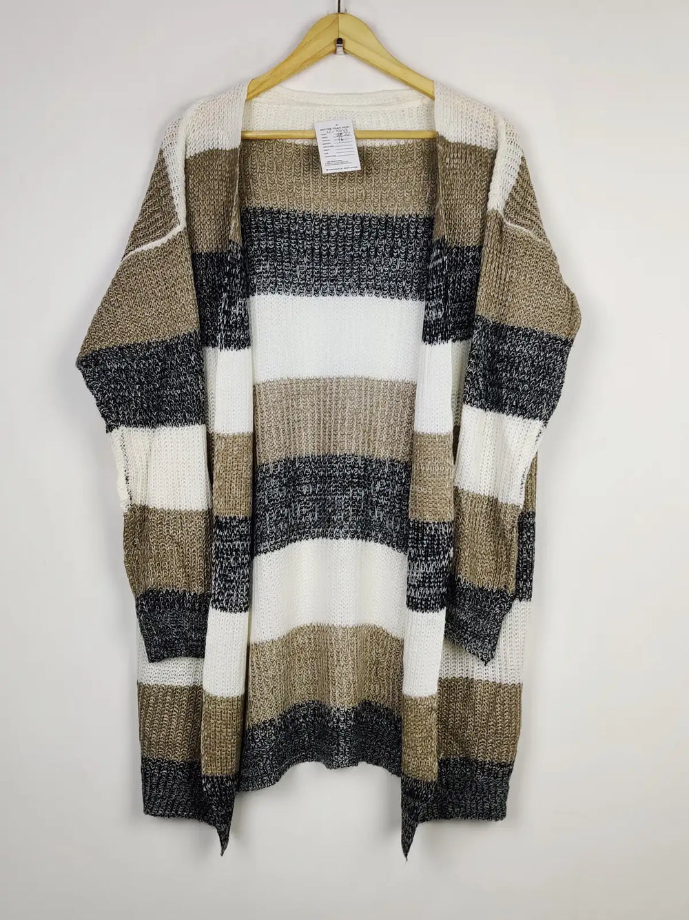 Buy online pre-used pre-loved 100% authentic & Original branded Shein (LC-5449) available in Pakistan. Top international brands avilable.