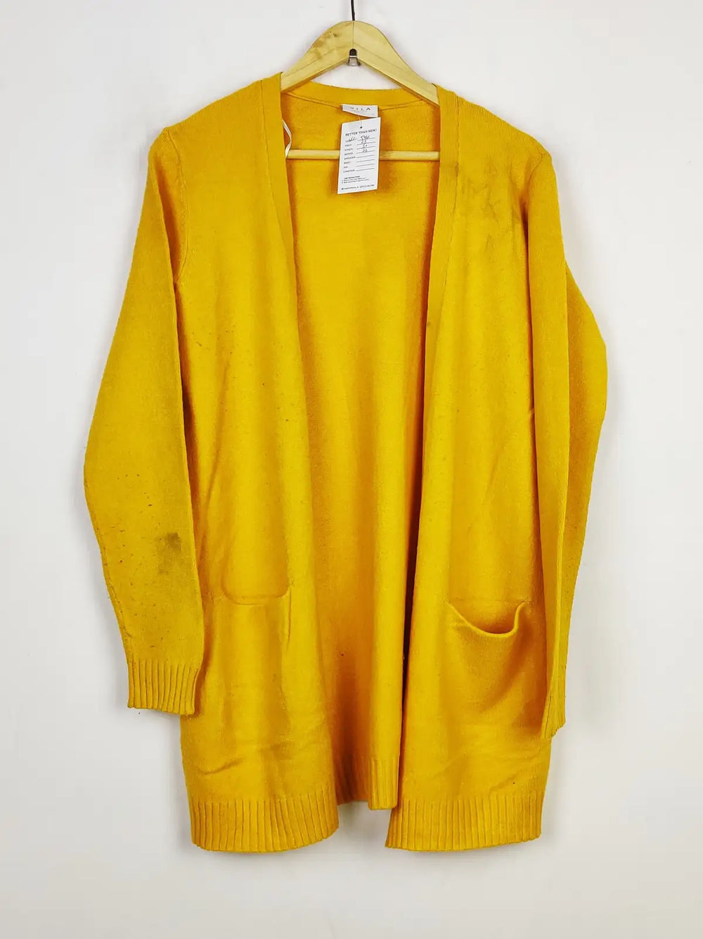 Buy online pre-used pre-loved 100% authentic & Original branded Vila (LC-5461) available in Pakistan. Top international brands avilable.