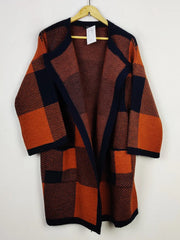 Buy online pre-used pre-loved 100% authentic & Original branded Leruggi (LC-5466) available in Pakistan. Top international brands avilable.