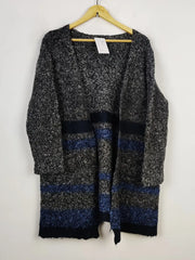 Buy online pre-used pre-loved 100% authentic & Original branded Cerulean (LC-5470) available in Pakistan. Top international brands avilable.