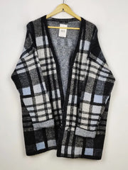 Buy online pre-used pre-loved 100% authentic & Original branded Dunnes Stores (LC-5517) available in Pakistan. Top international brands avilable.