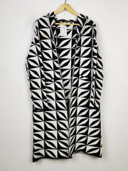 Buy online pre-used pre-loved 100% authentic & Original branded Mooccii (LC-5528) available in Pakistan. Top international brands avilable.