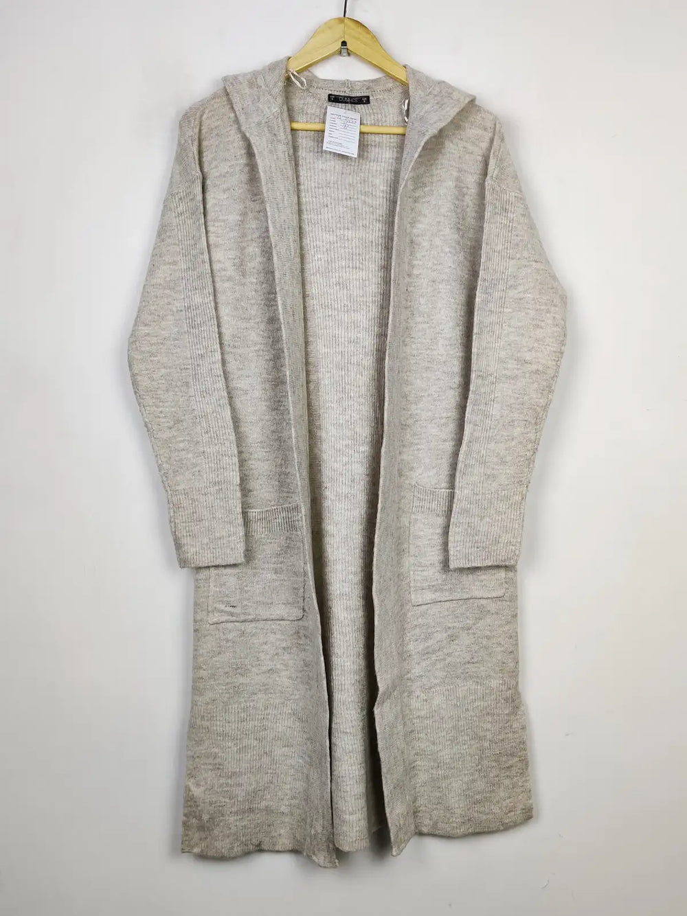 Buy online pre-used pre-loved 100% authentic & Original branded Dunnes Stores (LC-5529) available in Pakistan. Top international brands avilable.