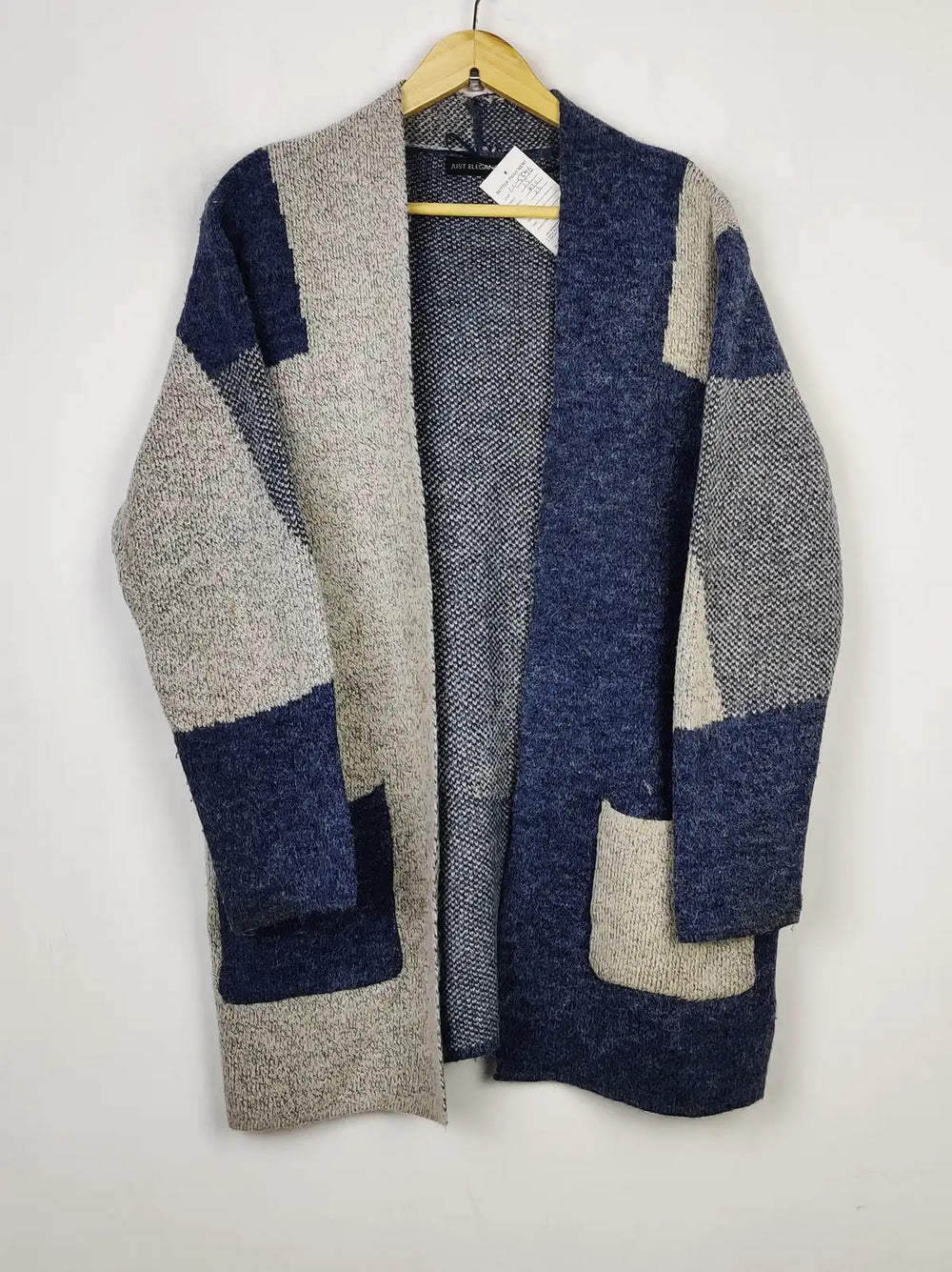 Buy online pre-used pre-loved 100% authentic & Original branded Just Elegance (LC-5546) available in Pakistan. Top international brands avilable.