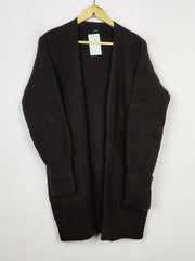 Buy online pre-used pre-loved 100% authentic & Original branded George (LC-5554) available in Pakistan. Top international brands avilable.