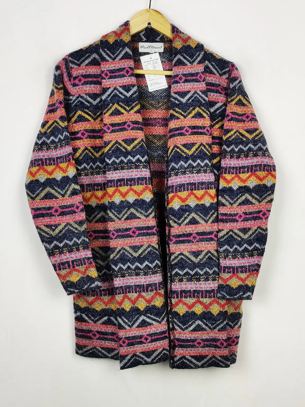 Buy online pre-used pre-loved 100% authentic & Original branded Mudflower (LC-5555) available in Pakistan. Top international brands avilable.