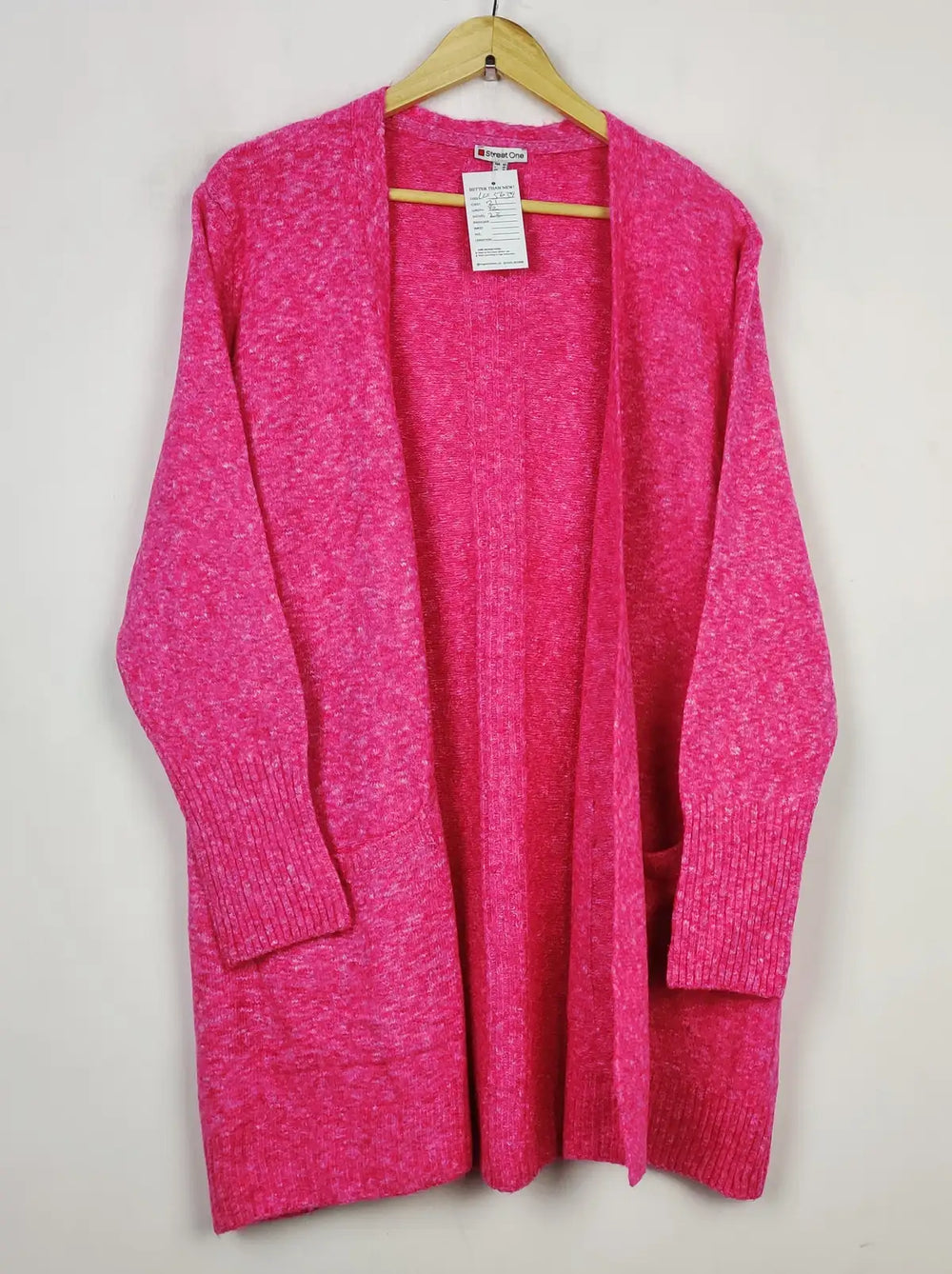 Buy online pre-used pre-loved 100% authentic & Original branded Street One (LC-5639) available in Pakistan. Top international brands avilable.