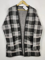 Buy online pre-used pre-loved 100% authentic & Original branded Dunnes Stores (LC-5641) available in Pakistan. Top international brands avilable.