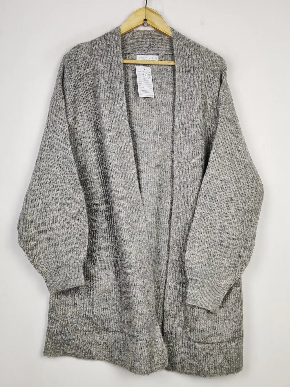 Buy online pre-used pre-loved 100% authentic & Original branded Marks & Spencer (LC-5999) available in Pakistan. Top international brands avilable.