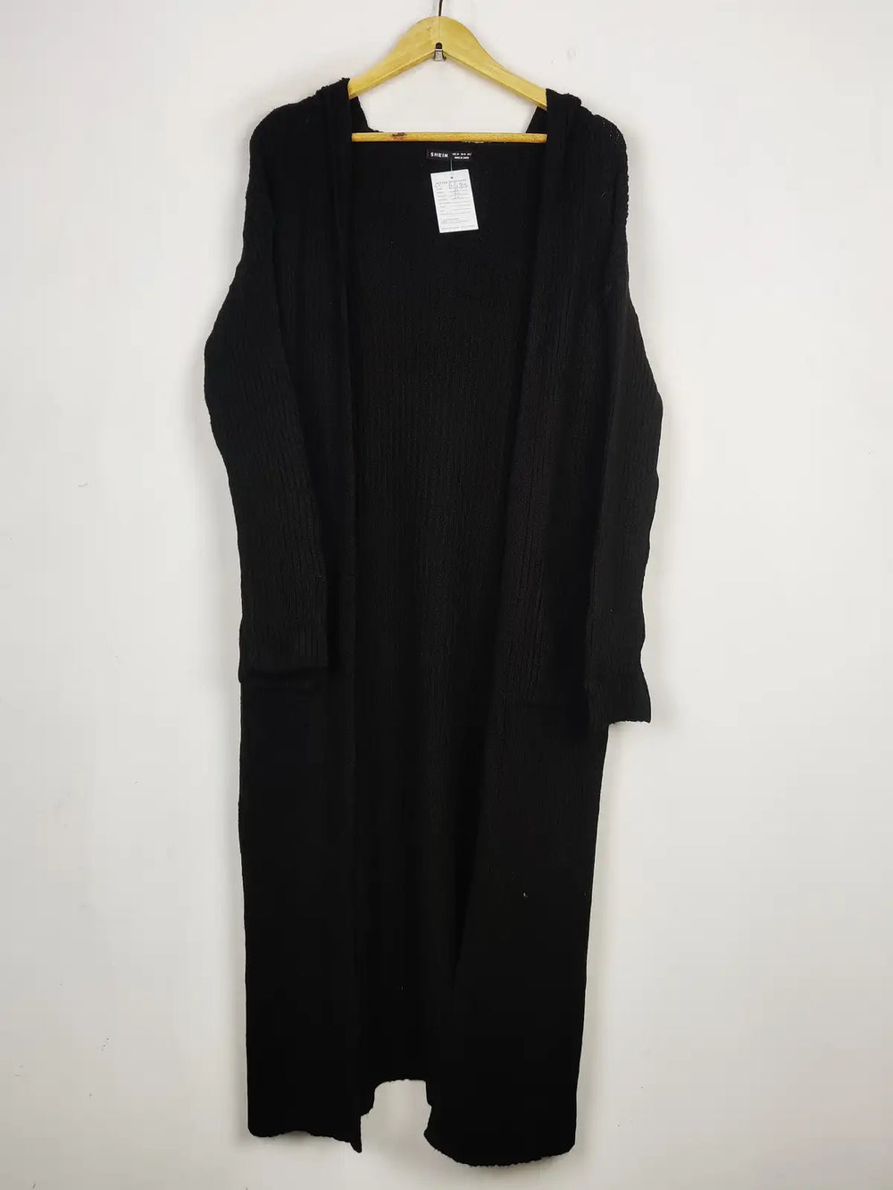 Buy online pre-used pre-loved 100% authentic & Original branded Shein (LC-6585) available in Pakistan. Top international brands avilable.