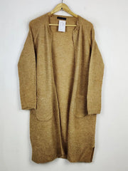 Buy online pre-used pre-loved 100% authentic & Original branded Marks & Spencer (LC-6647) available in Pakistan. Top international brands avilable.