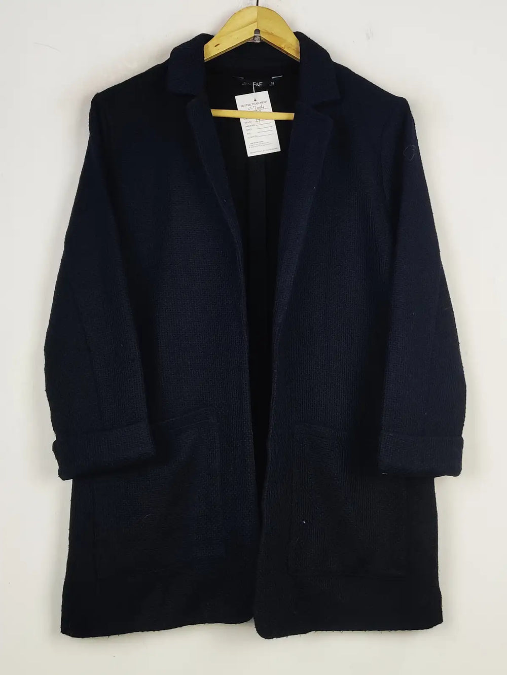 Buy online pre-used pre-loved 100% authentic & Original branded F&F (LC-7004) available in Pakistan. Top international brands avilable.