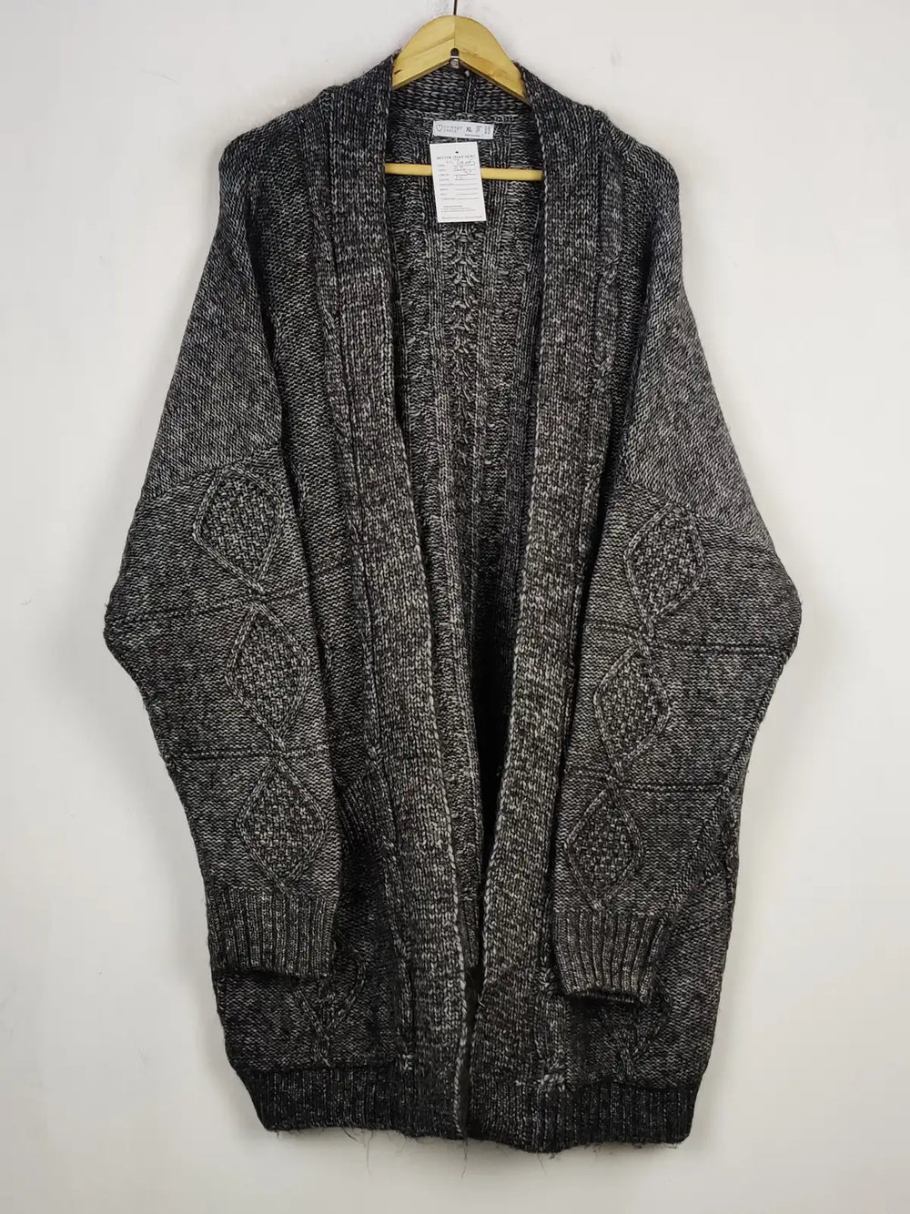 Buy online pre-used pre-loved 100% authentic & Original branded Primark (LC-7005) available in Pakistan. Top international brands avilable.