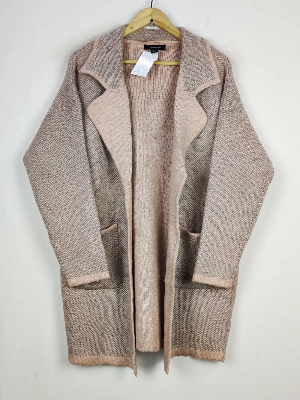 Buy online pre-used pre-loved 100% authentic & Original branded Atmosphere (LC-7012) available in Pakistan. Top international brands avilable.