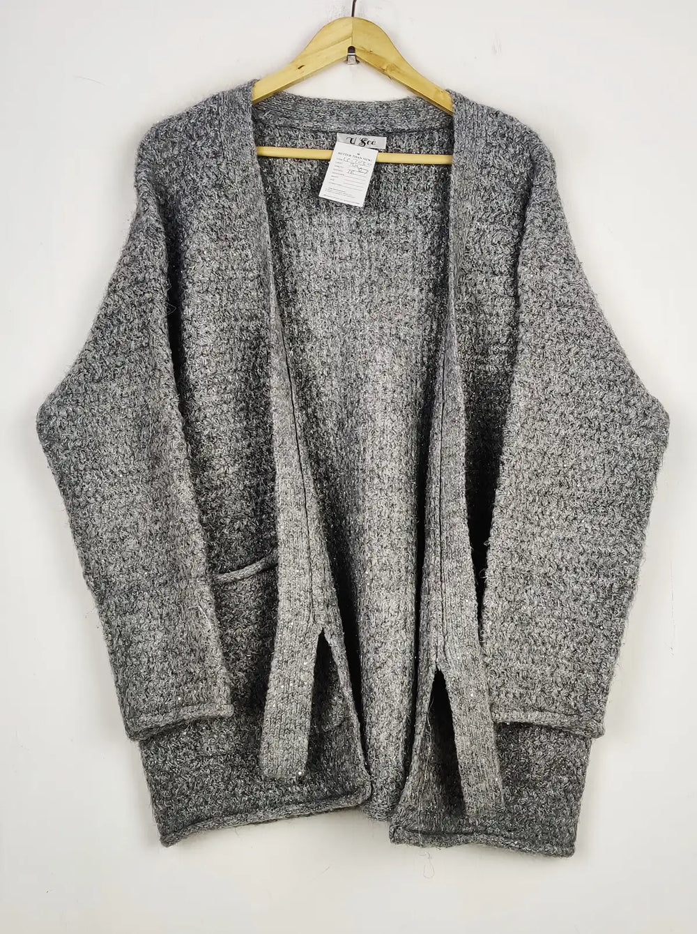 Buy online pre-used pre-loved 100% authentic & Original branded U See (LC-7030) available in Pakistan. Top international brands avilable.