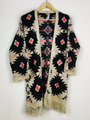 Buy online pre-used pre-loved 100% authentic & Original branded F&F (LC-7063) available in Pakistan. Top international brands avilable.