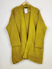 Buy online pre-used pre-loved 100% authentic & Original branded Top Secret (LC-7066) available in Pakistan. Top international brands avilable.