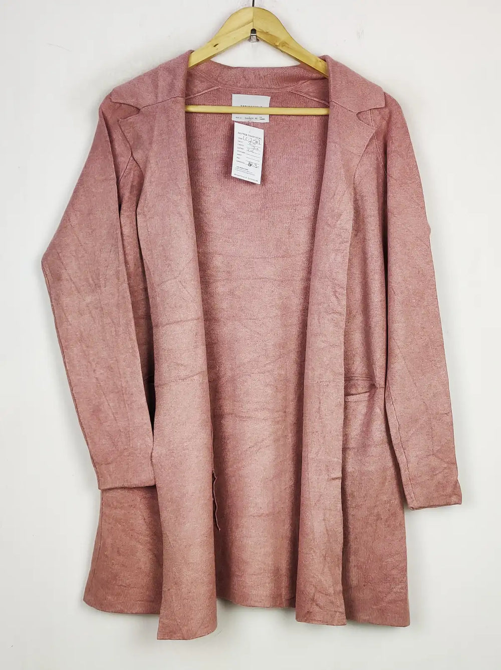 Buy online pre-used pre-loved 100% authentic & Original branded Springfield (LC-7067) available in Pakistan. Top international brands avilable.