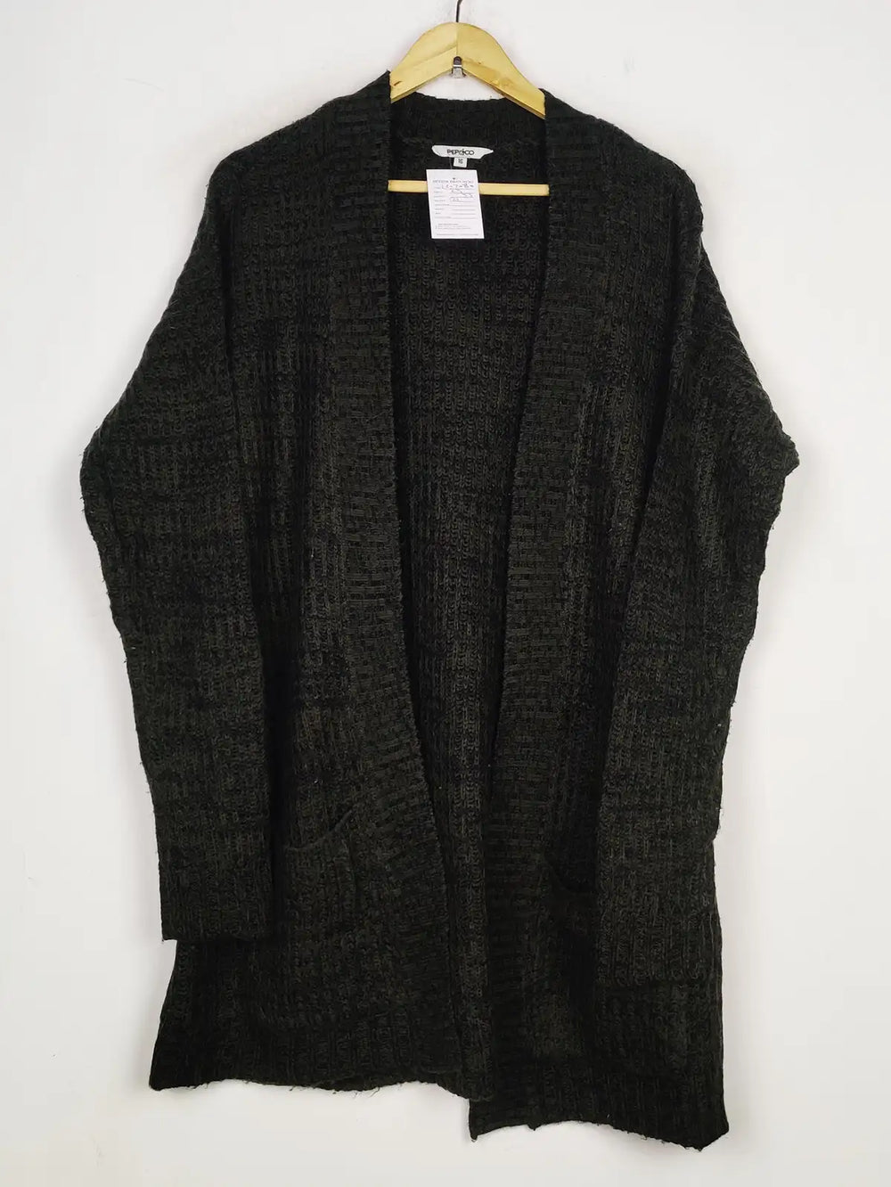 Buy online pre-used pre-loved 100% authentic & Original branded Pep&Co (LC-7080) available in Pakistan. Top international brands avilable.