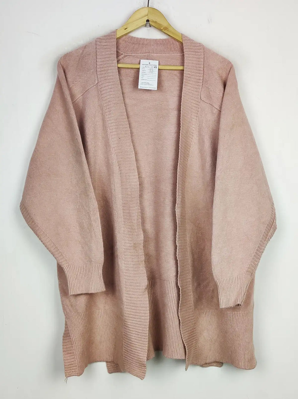 Buy online pre-used pre-loved 100% authentic & Original branded Unknown Brand (LC-7109) available in Pakistan. Top international brands avilable.