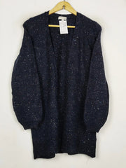 Buy online pre-used pre-loved 100% authentic & Original branded Monsoon (LC-7767) available in Pakistan. Top international brands avilable.