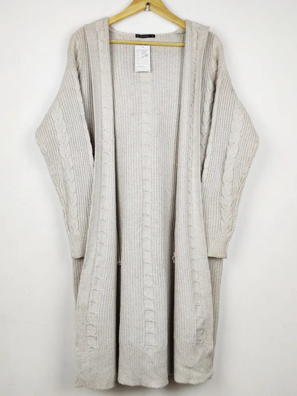 Buy online pre-used pre-loved 100% authentic & Original branded Dunnes Stores (LC-7852) available in Pakistan. Top international brands avilable.