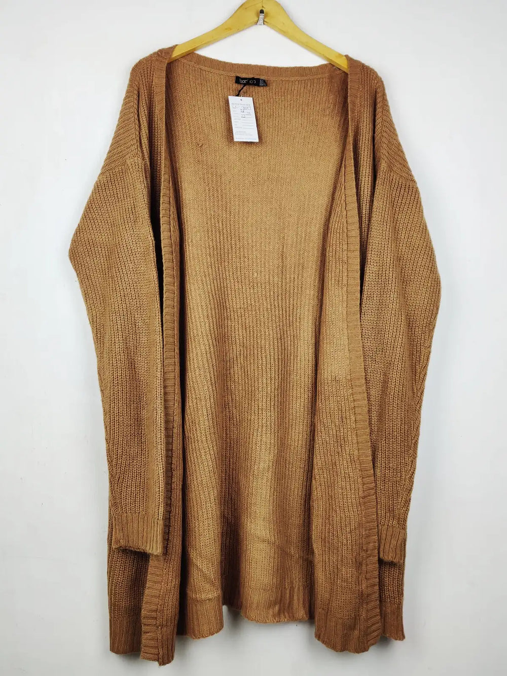 Buy online pre-used pre-loved 100% authentic & Original branded Boohoo (LC-7897) available in Pakistan. Top international brands avilable.